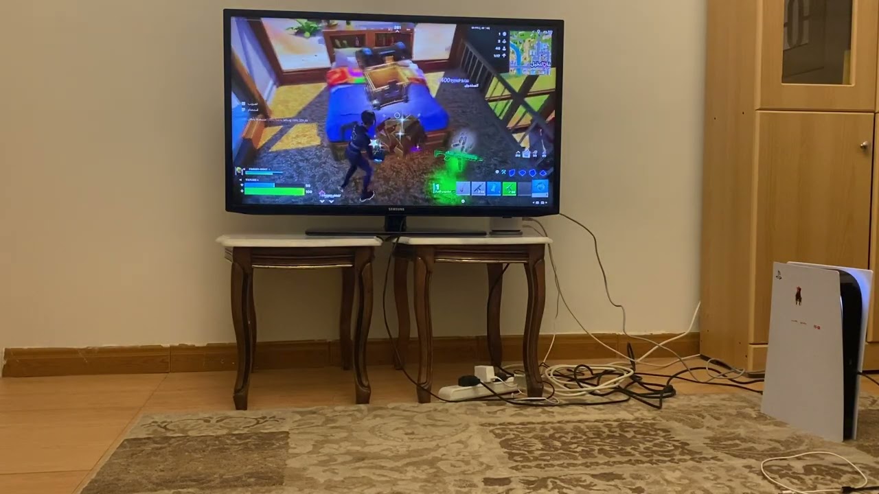 لعب فورت نايت