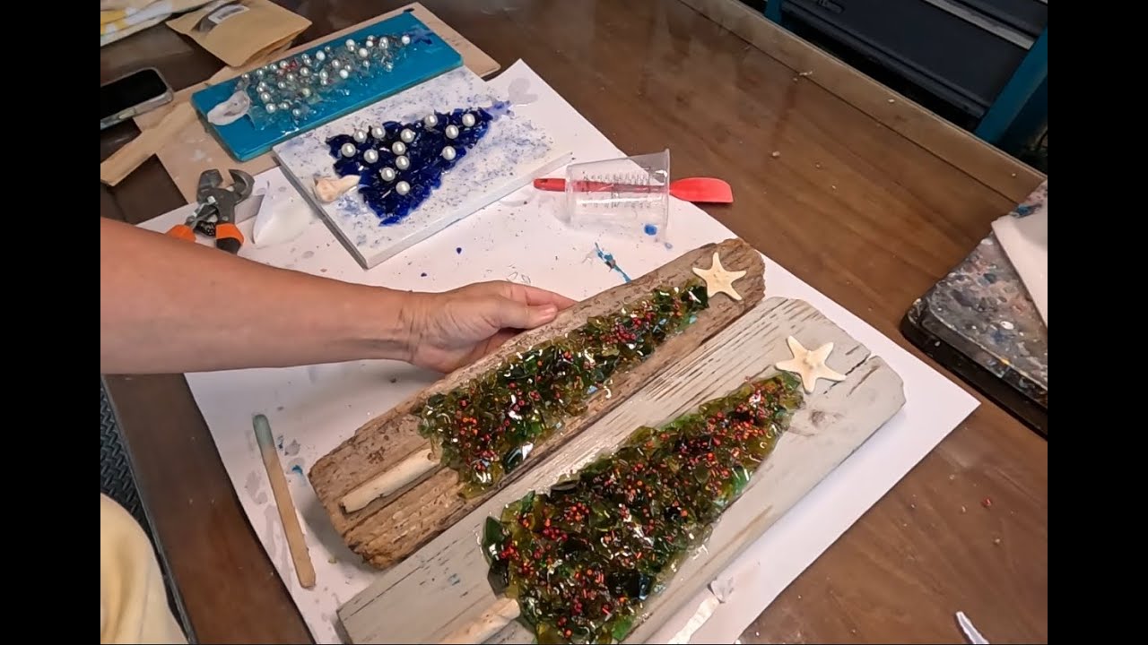LET’S MAKE SOME GLASS CHRISTMAS TREES! These sell out every show! 