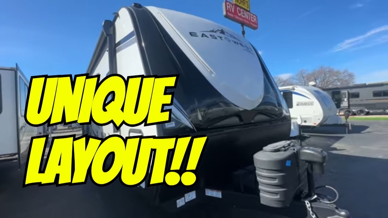 BEST under 30 foot travel trailer with a Pop Up TV!