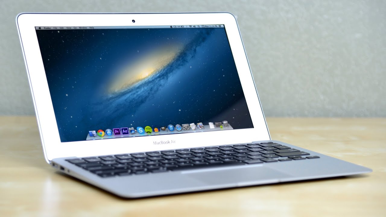 MacBook Air 11″ – Tech I Like