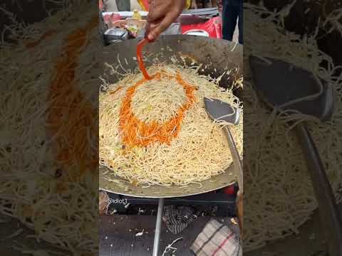 desi chaumin @ only 20₹ #food #chaumeen #viral