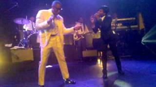 Raphael Saadiq - Just one kiss (Live Paris 14/04/09) part 3/7