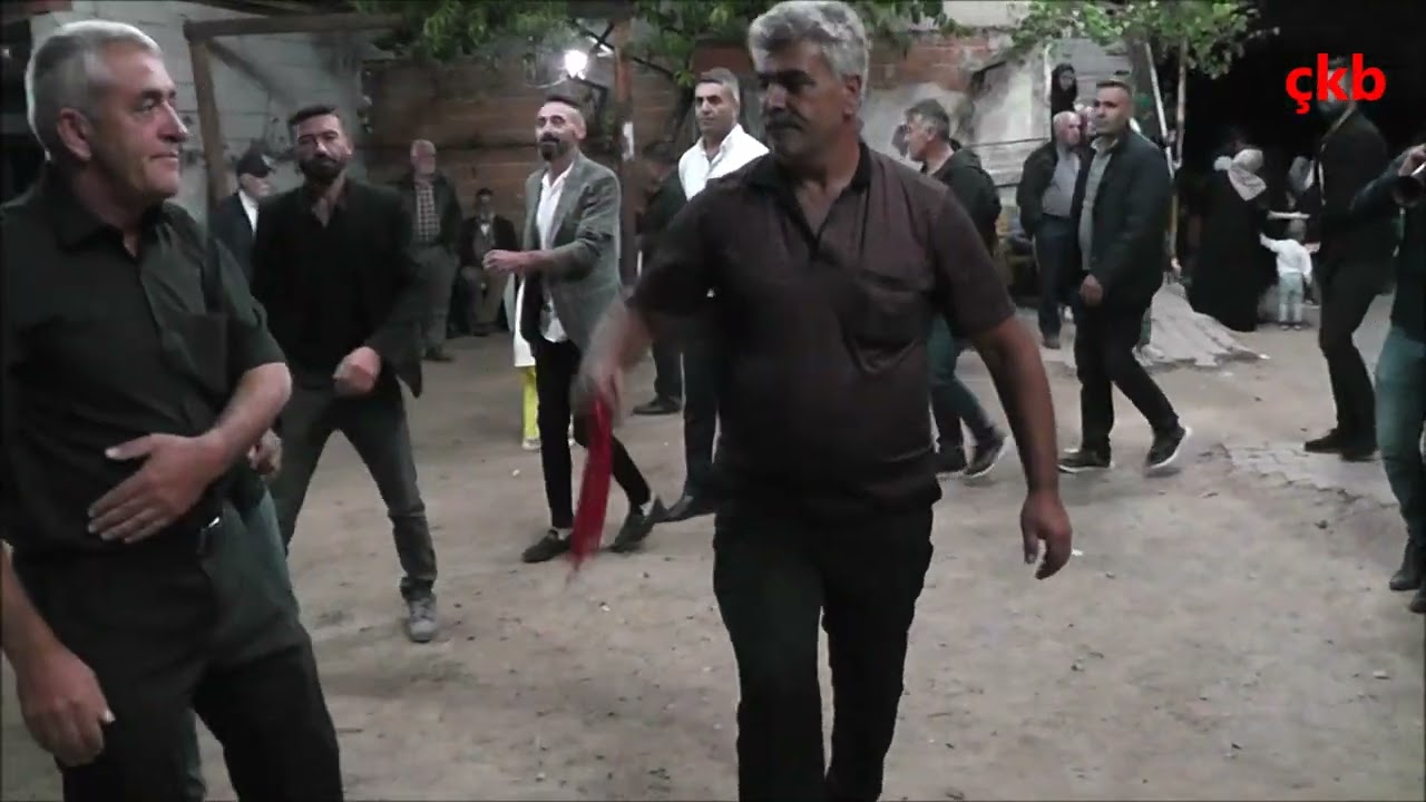 Tokat  /  Kızık köyü halayları -1