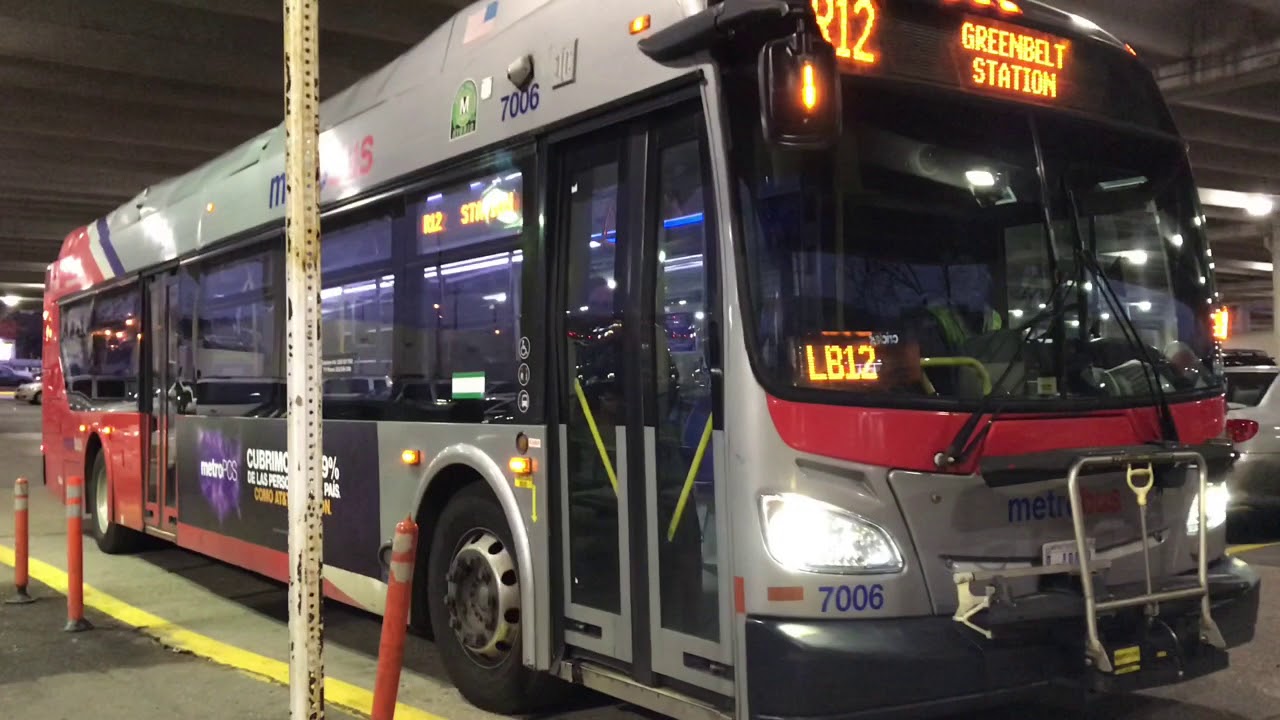 WMATA New Flyer XDE40 7006 on Route R12 - YouTube