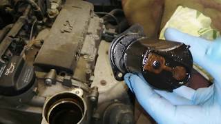 видео: Выбивает щуп уровня масла Skoda Fabia 2008, мотор 1.2 литра картинка: Выбивает щуп уровня масла Skoda Fabia 2008, мотор 1.2 литра