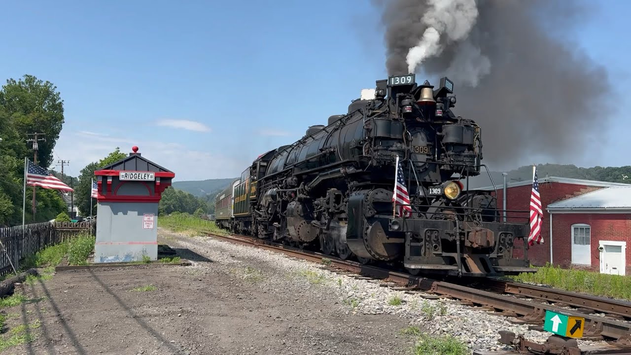 Happy 4Th of July!! Chasing 1309 on the WMSR!!