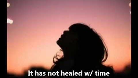 R I P  rest in pieces videoclip by Debris E M