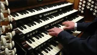 Edward Taylor plays Nun danket alle Gott by S. Karg Elert