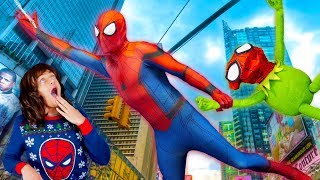 Spiderman Teaches Kermit The Frog How To Be A Super Hero