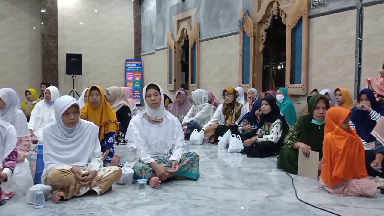 KH. Ahmad Asnawi l Haul Syech Abdul Qodir Al-Jilani Ke-881