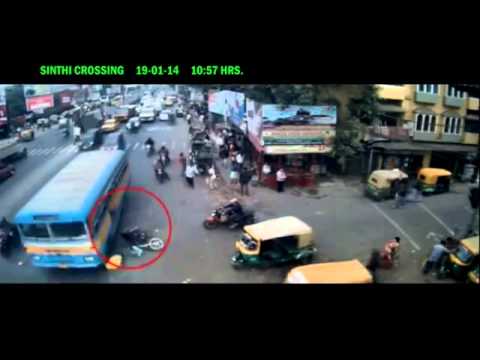 Deadliest Road Accidents in Kolkata - YouTube