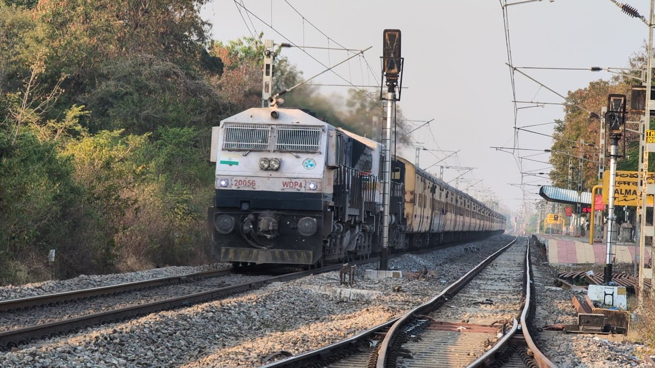 Back to back Diesel trains 17641 KCG-NRKR Intercity Exp, 07606 AK-TPTY Special Exp 