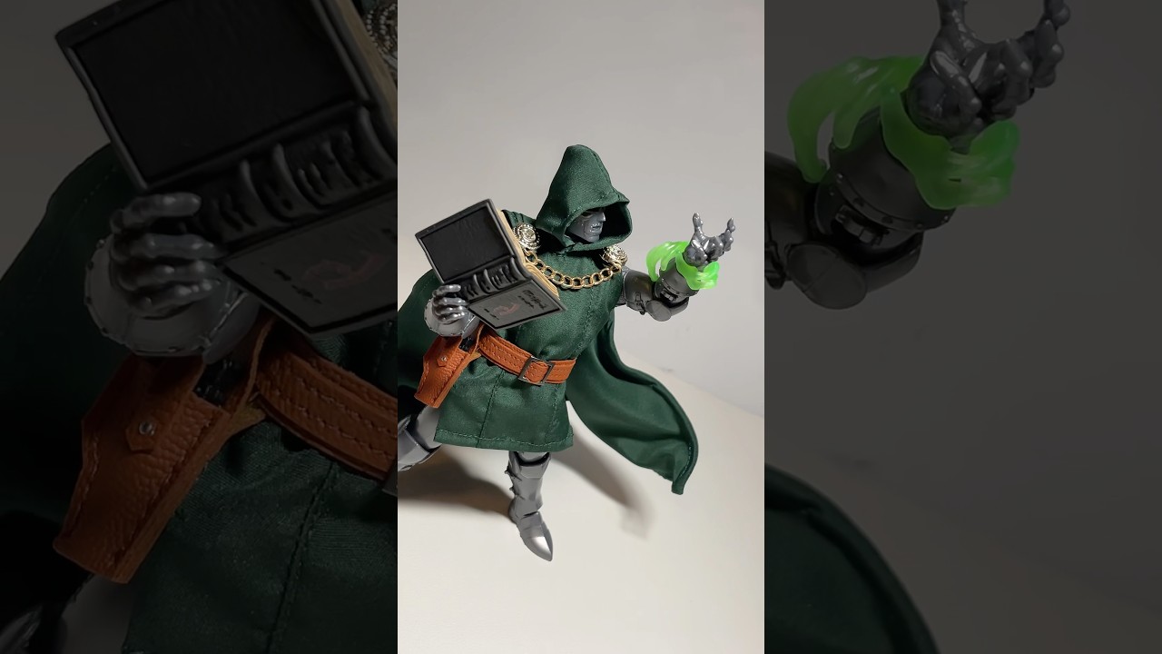 Posing Custom Dr. DOOM 
