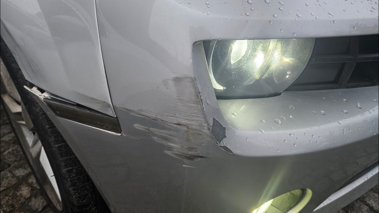 Jak postępować w przypadku uszkodzenia auta na parkingu.