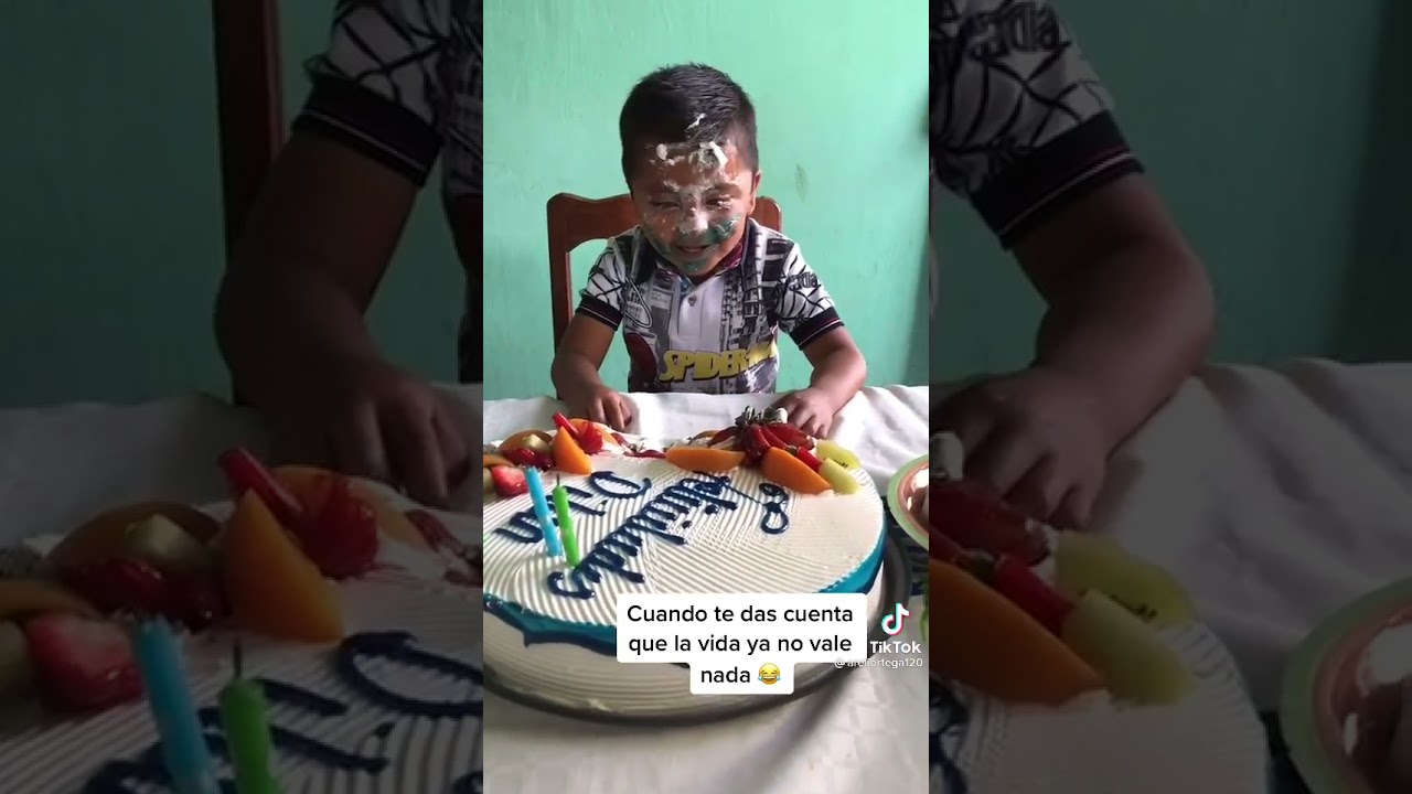 Pinche pastel, pinche piñata, pinches luces - Tiktok 