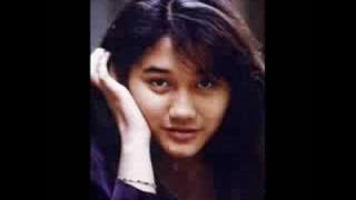 Nike Ardilla feat. Deddy Dores - Bintang Kehidupan