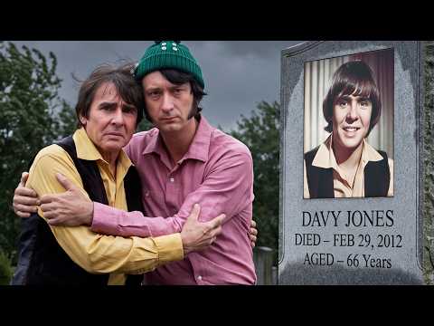 Tragic Graves of The Monkees Casts💔 | Where Are They Buried?