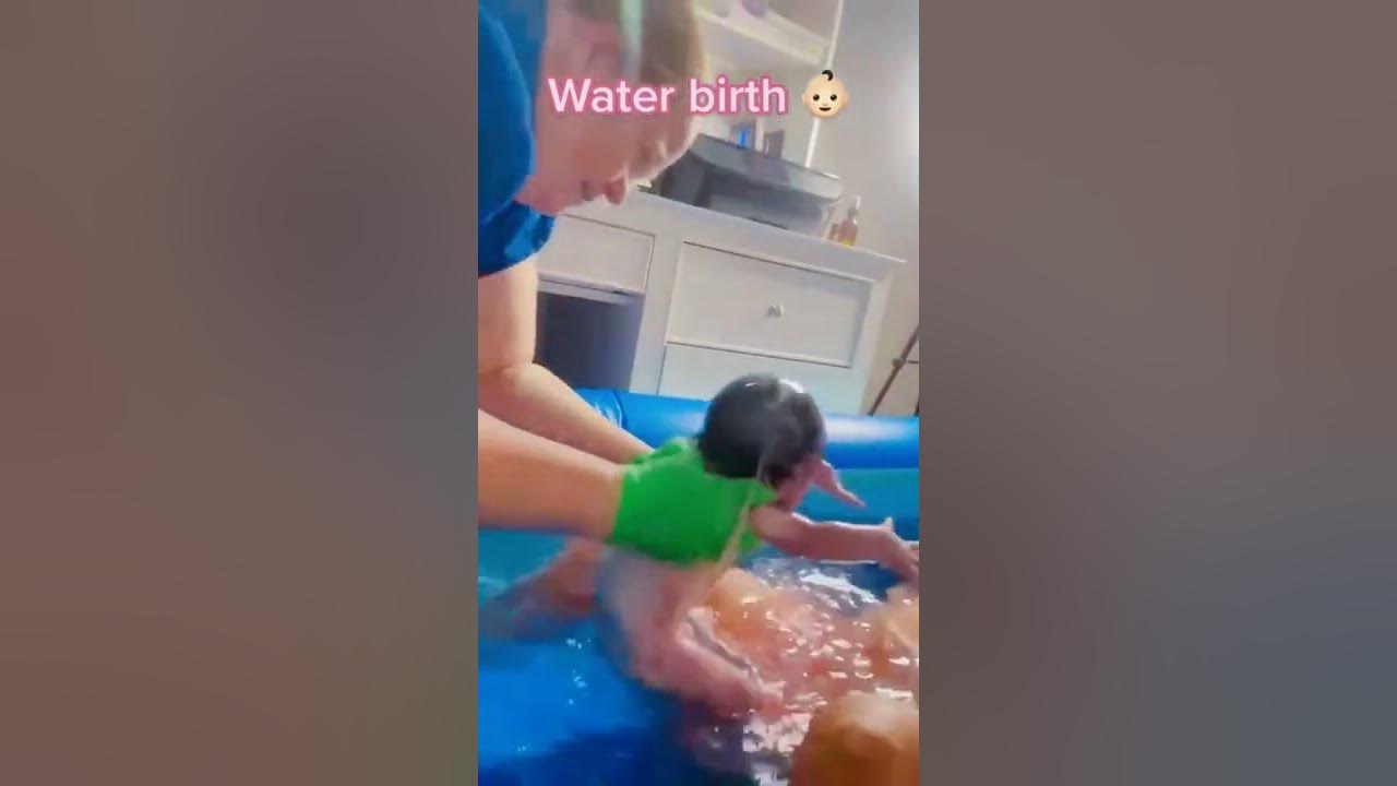 water birth by mother 🥰❤ happy mother #cutebaby #newborn #maa #shorts