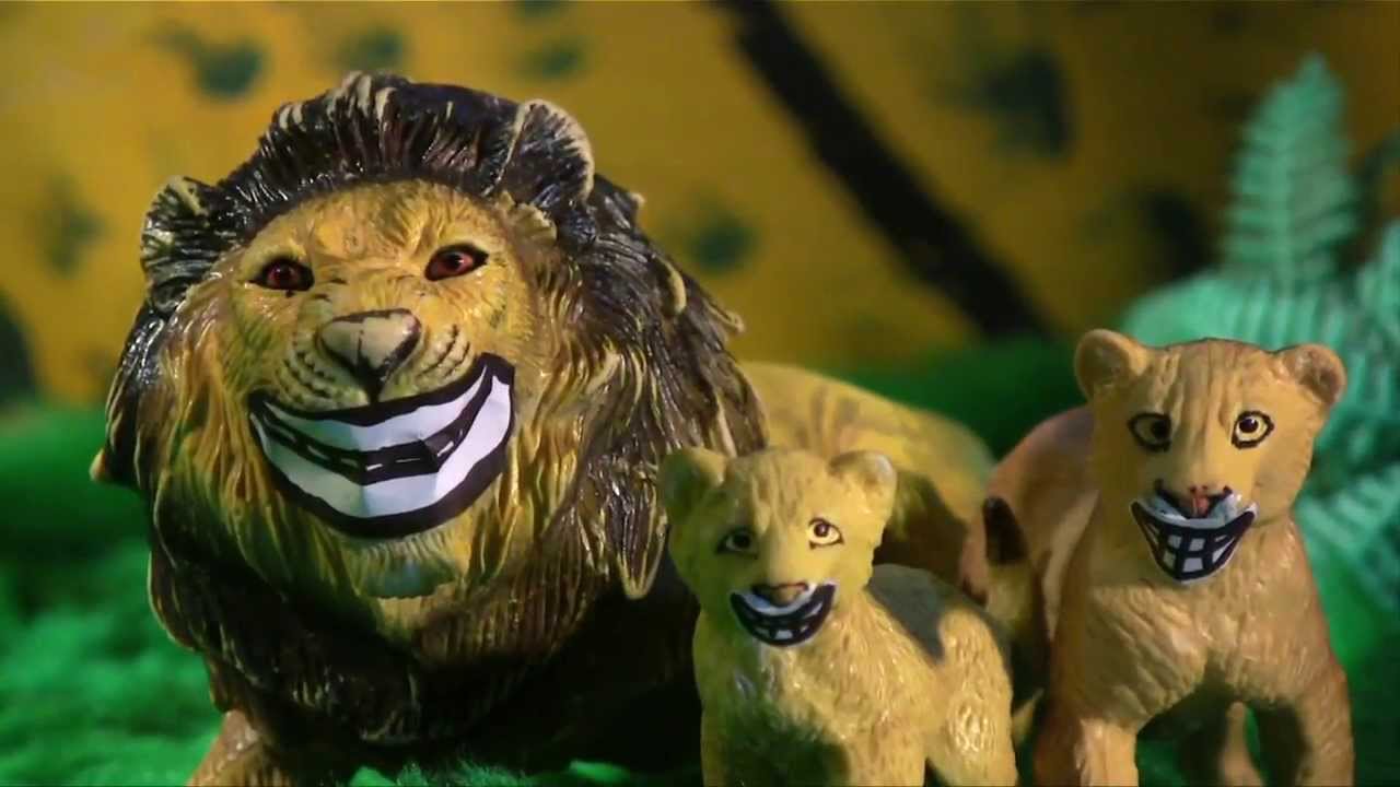 Zoofest 2013 - Ich Bin Nicht Ein Roboter (I Am A Lion)