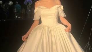 Modest / Simple Ivory Satin Wedding Dresses 2019 Net Worth