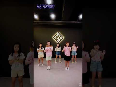 JEON <strong>SOMI</strong>(전소미) - Fast Forward | 커버댄스 | challenge | 챌린지 | 안무 | 화목걸스키즈 [단체] #shorts [와와댄스마포본점]