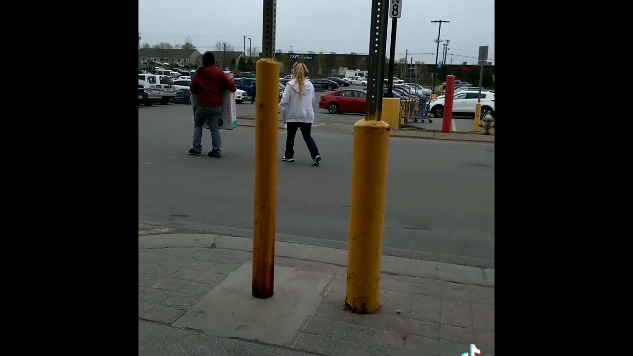 Walmart 900 stillwater waiting for bus Bangor Maine 04401 YouTube