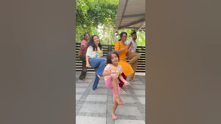 Shanthamee rathriyil 🥰 #youtubeshorts #trending #dance thumbnail