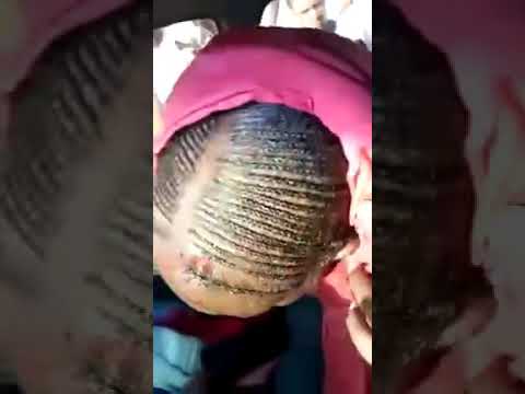 ضرب بنات زغاوة في شمال دارفور من قبل مليشيا الجنجويد