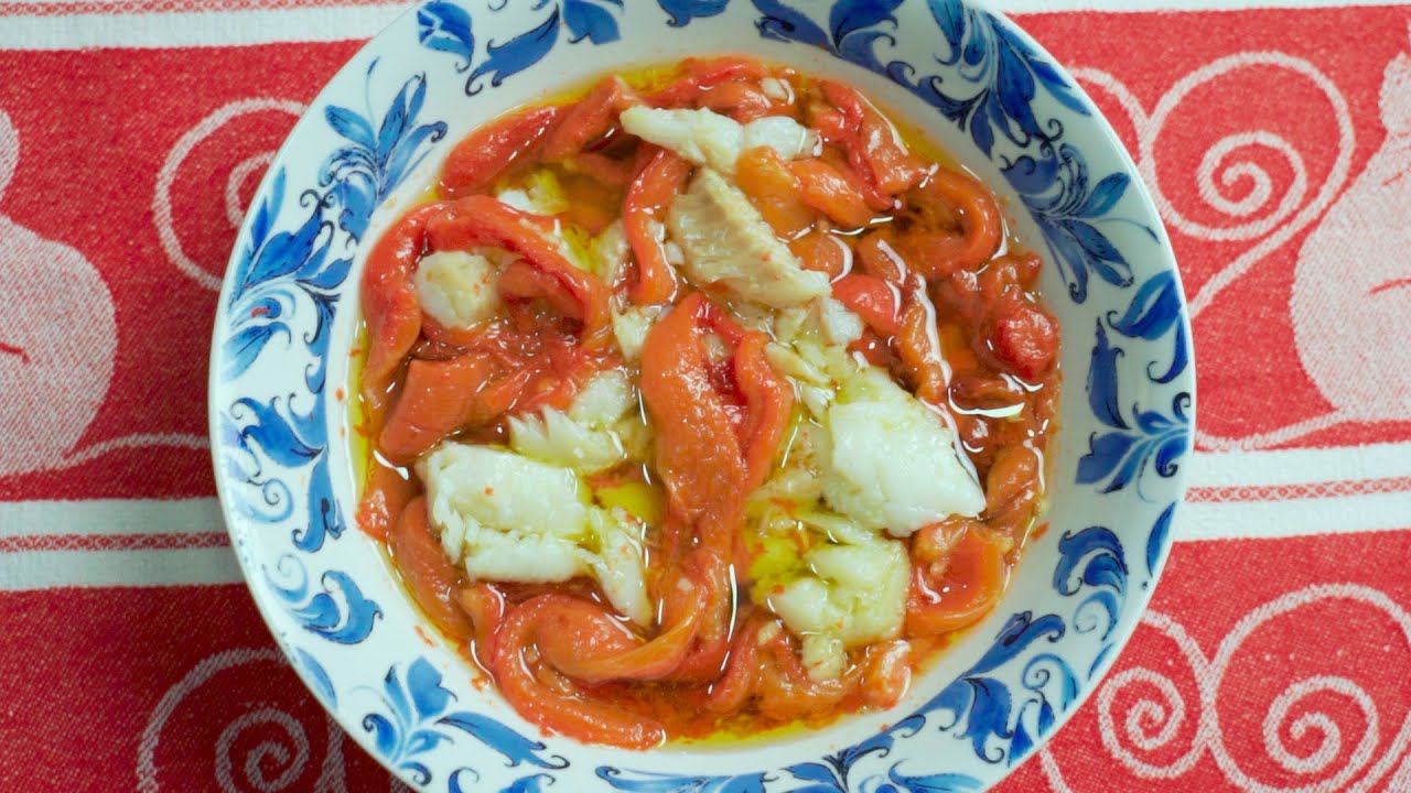 Cena sencilla, deliciosa y 100% saludable | Ensalada de BACALAO Y PIMIENTOS