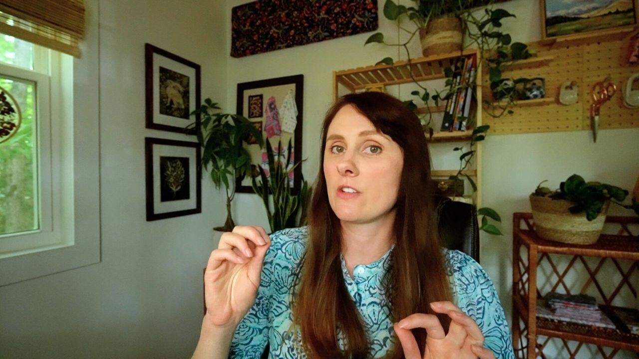 $0 to $10K: The Mindset & Strategy to Grow Your Art Biz (No Fancy Tools Needed)