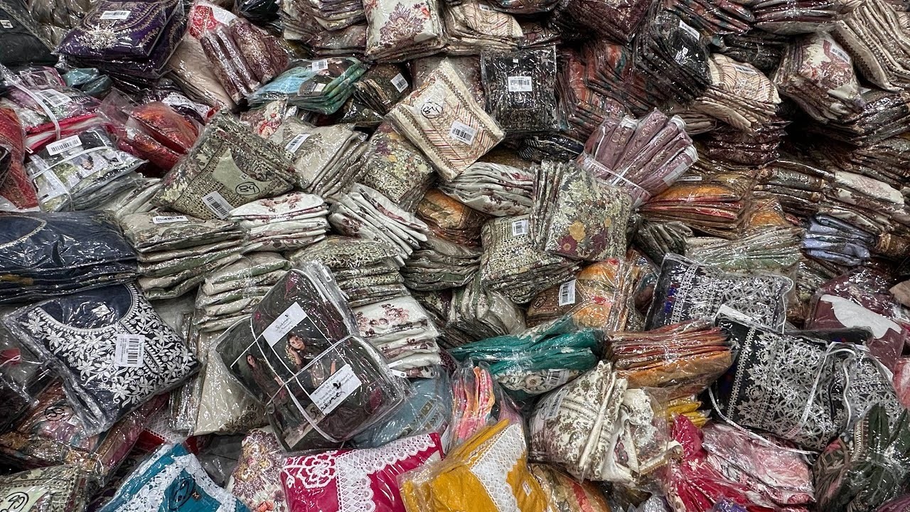 सब कुछ हुआ सस्ता, pakistani Suit direct factory rate में Suit Pakistani suits wholesale market surat