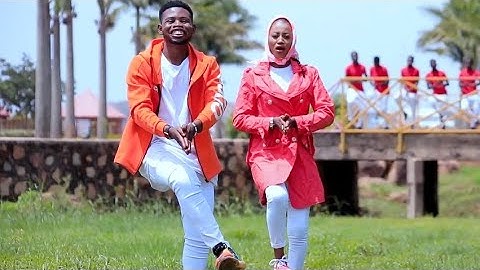 Bana Gajiya Songs By Sani Ahmad Ft Adam Cele x Bilkisu Salis (Full HD)