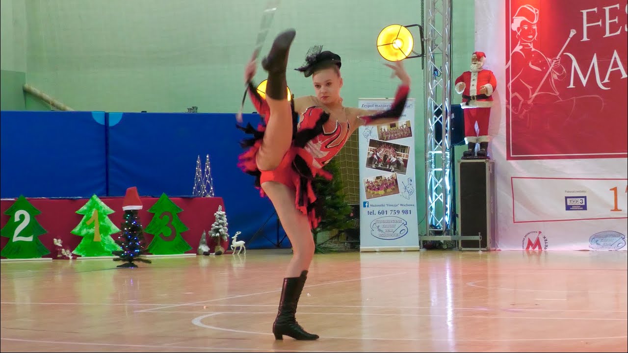 *FINEZJA WSCHOWA * solo baton mażoretki, Świąteczny Mikołajkowy Festiwal Wschowa 2023