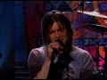Capture de la vidéo Goo Goo Dolls John Rzeznik -   I'm Still Here ( Live Tonight Show -  Jay Leno 2002-12-12)