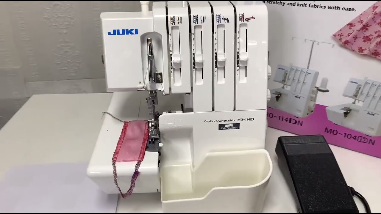 Yalangoch mashhur Alizee Jacotet