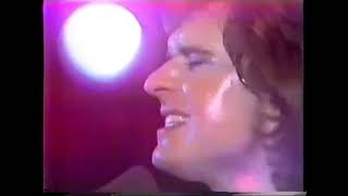 Gary Wright - "Love Is Alive" LIVE 1976