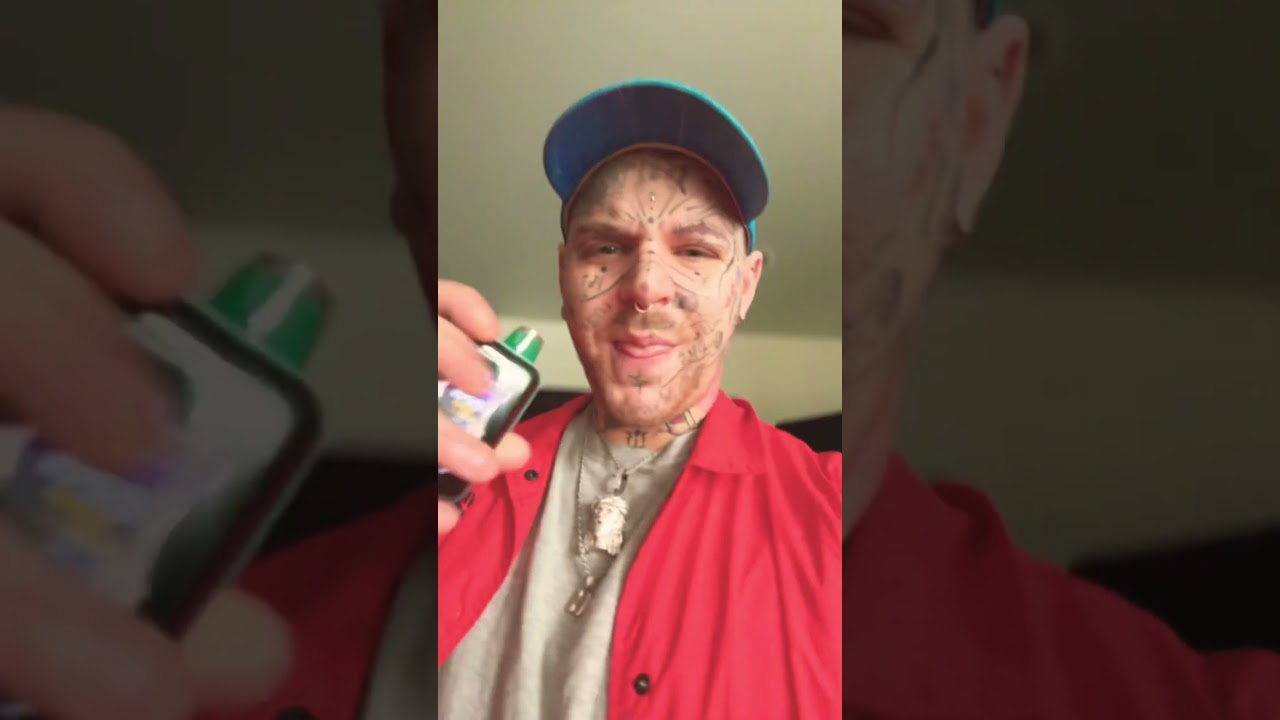 Touch screen futuristic vape 🖤🖤🖤🖤 