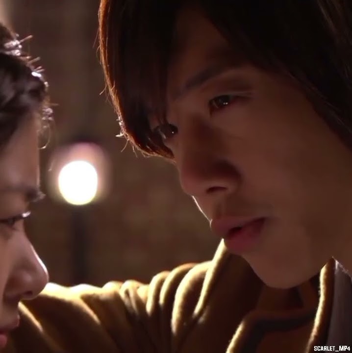 Playful kiss😘 kiss moments😘Whatsapp Status💋😘#ꜱʜᴏʀᴛꜱ