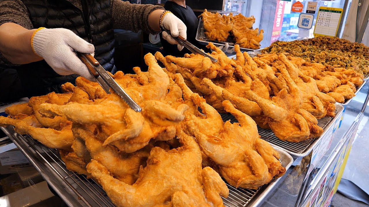 ⁣역대급 바삭함의 성지! 직접 개발한 야채 치킨으로? 하루 매출 300만원 까지 팔리는 시장 치킨집 / Korean fried chicken / Korean street food