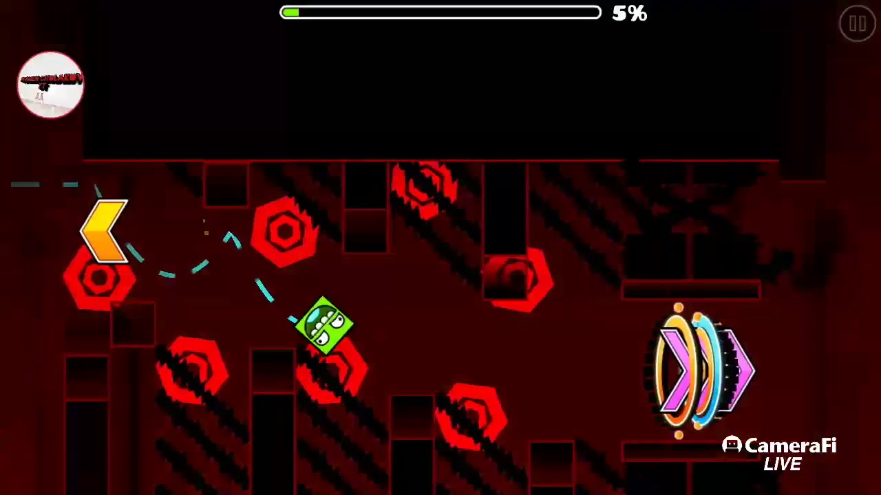 watch me play geometry dash - YouTube