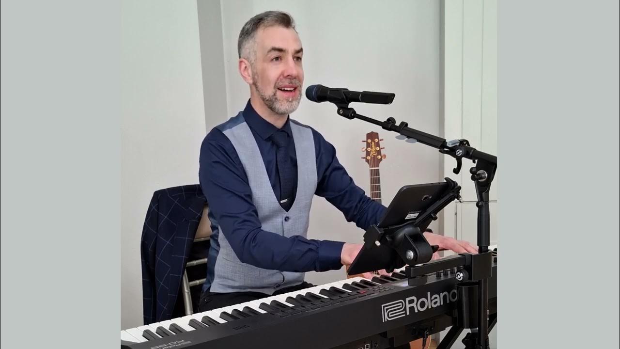 Forever Love (Gary Barlow) performed by Barry Hughes Wedding Singer Éire Forever Love (Gary Barlow) performed by Barry Hughes Wedding Singer Éire