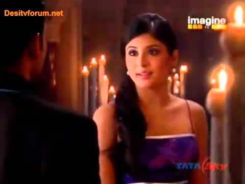 Arohi Kissed Arjun