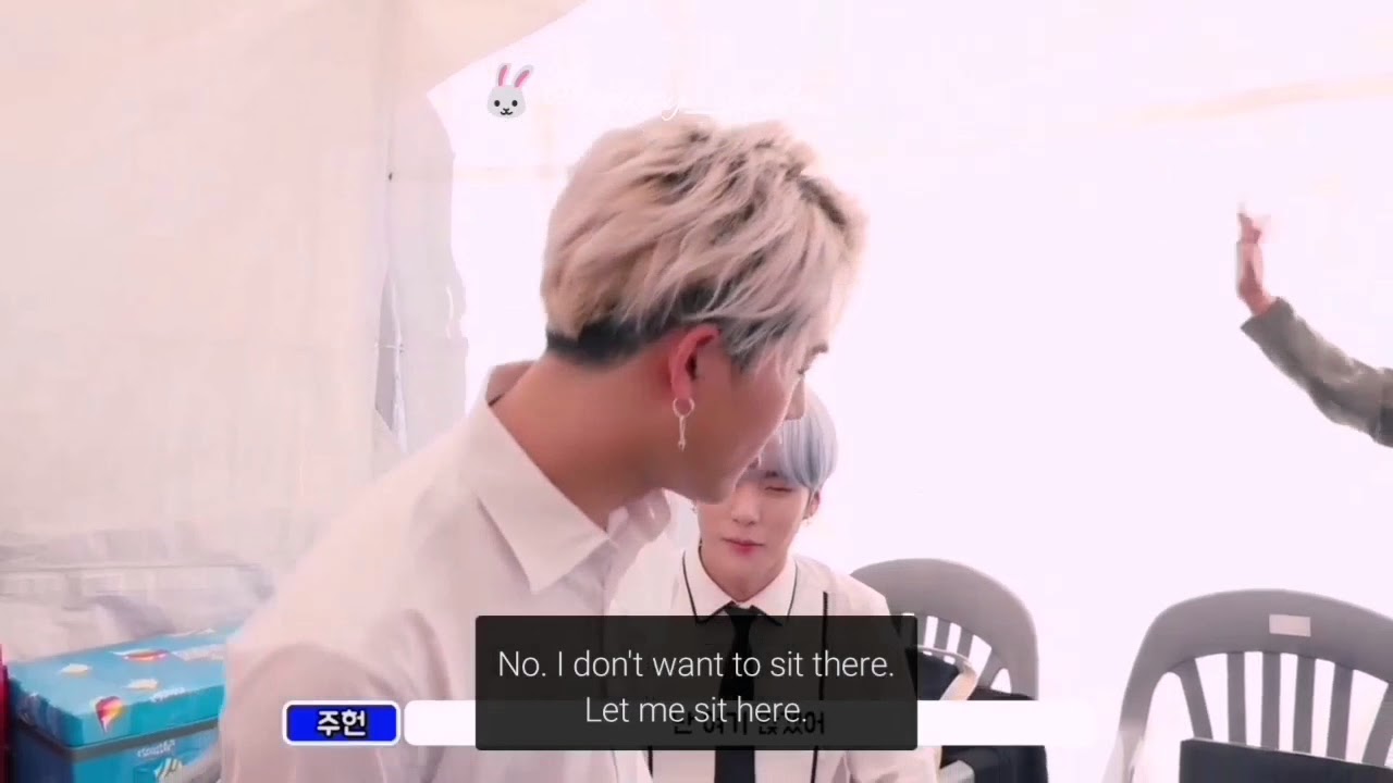 Minhyuk and Jooheon being soft