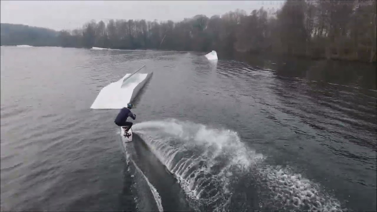 DJI Neo2 suivi automatique wakeboard