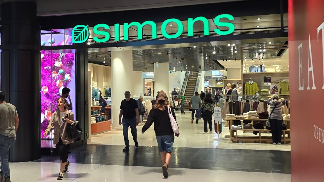 Новый магазин Simons в торговом центре Eaton Centre в Торонто! Прогулка по всему магазину (сентяб...