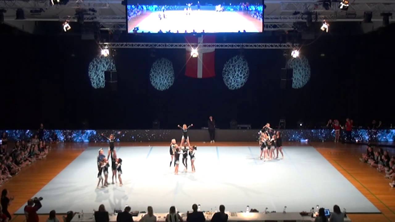 Rockets Universe DM2016