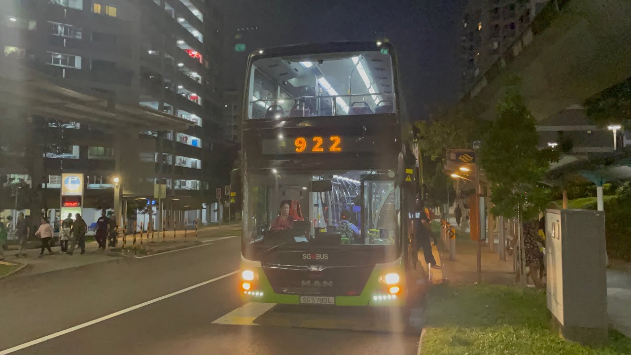 SMRT Buses MAN ND323F A95 (Batch 2) SG5780L on Feeder 922 departing Bus ...