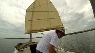 Reefing "Hedwig" a junk rig Peep Hen