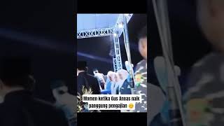 Momen Ketika Gus Annas Suami Ning Umi Laila Naik Panggung Pengajian 