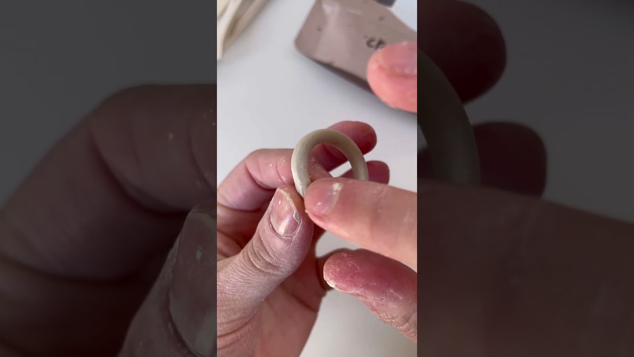 Watch brb making this super cute diy clay flower ring 🥰🥰🥰 #clay #pottery #ceramics #diycrafts #diyinspo on YouTube Watch brb making this super cute diy clay flower ring 🥰🥰🥰 #clay #pottery #ceramics #diycrafts #diyinspo on YouTube